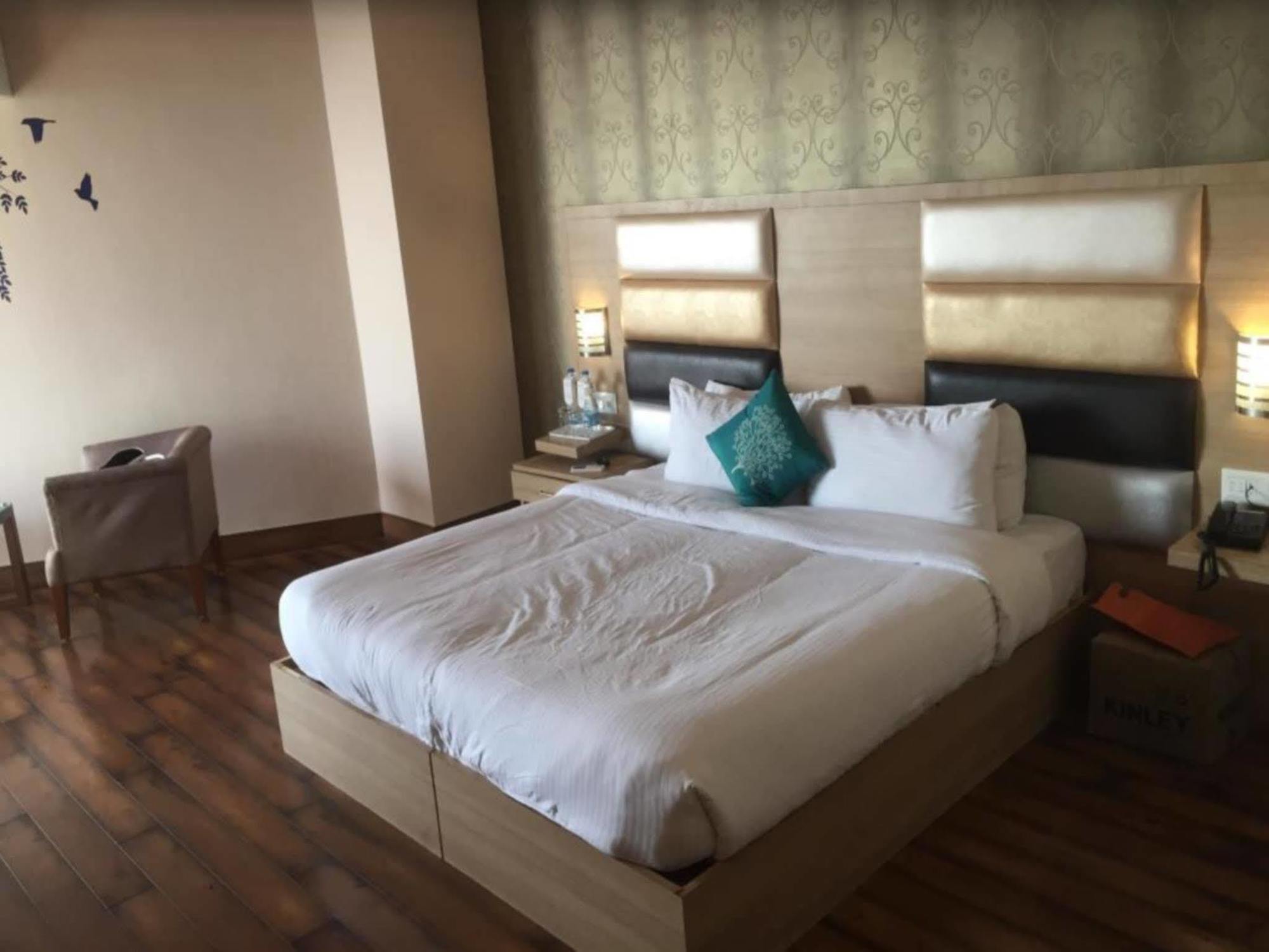 דרמסאלה Hotel Inclover-A Peaceful Retreat מראה חיצוני תמונה
