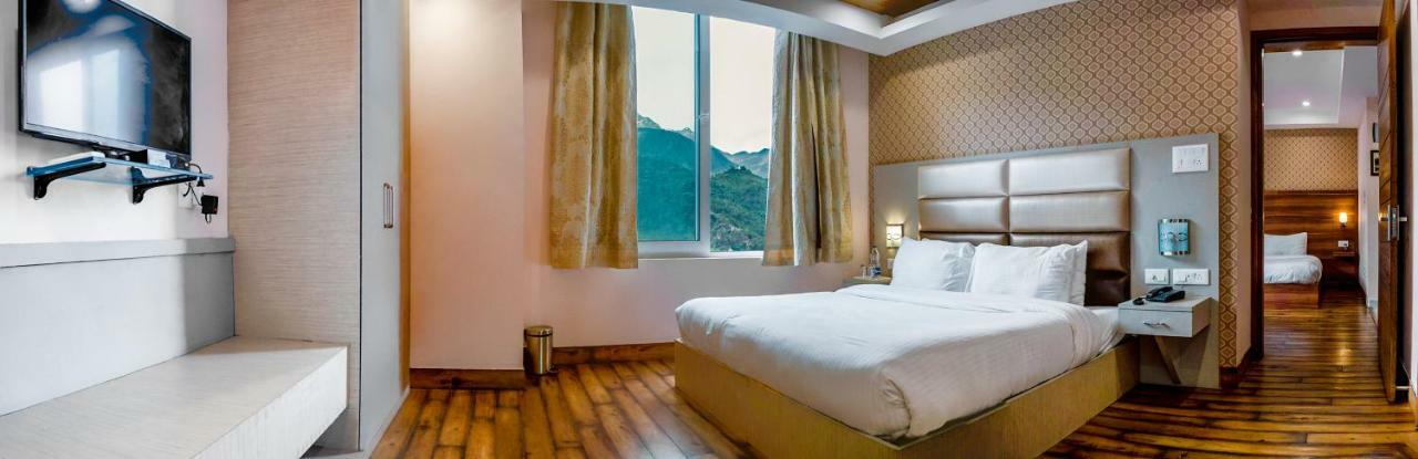 דרמסאלה Hotel Inclover-A Peaceful Retreat מראה חיצוני תמונה